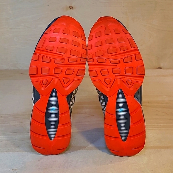 Nike Air Max 95 Monster Sneakers - Picture 8 of 10